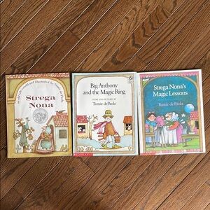 Tomie dePaola Strega Nona Book Set (3 books)